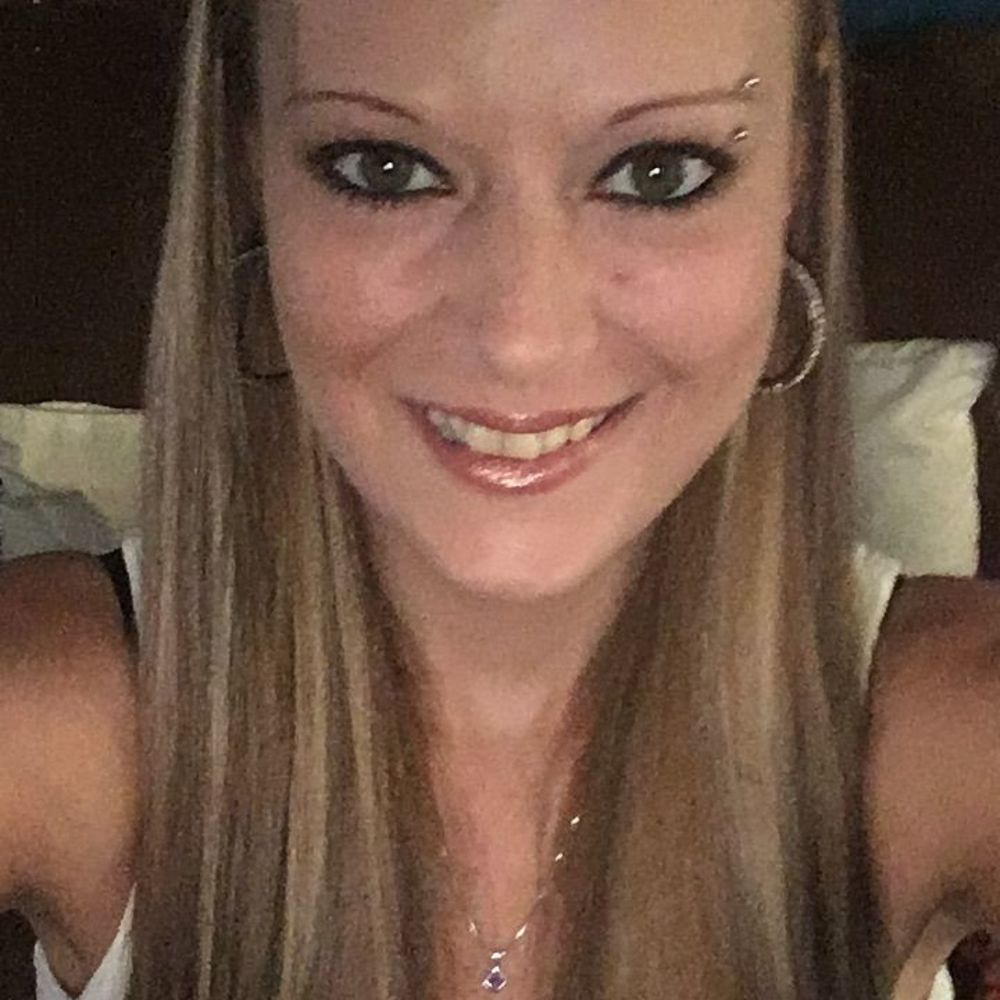 Meet your Posher, Sharla